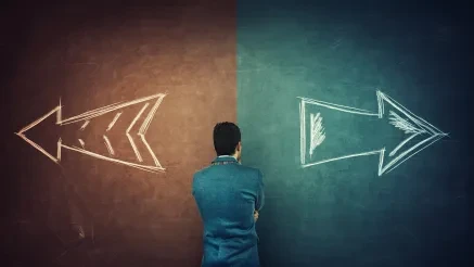 Choosing between two different semantic concepts