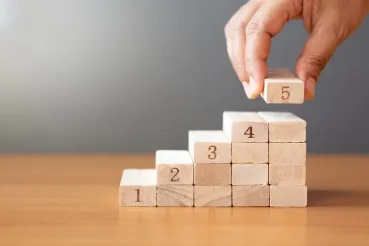 5 Steps To Become a Data-driven Business Using Technology