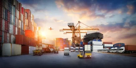 7 Ways AI and IoT Are Shaping Transportation Management