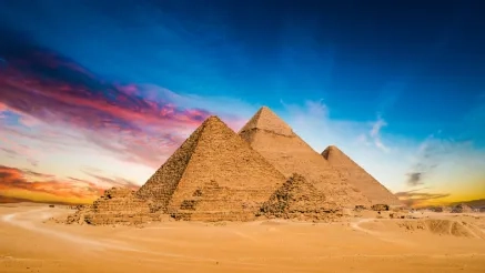 Great Pyramids Builders Go Smart