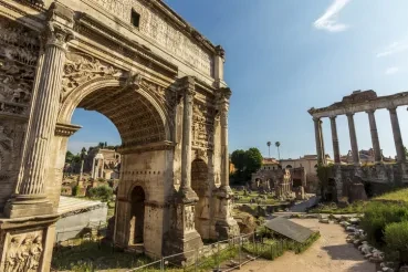 Platformnomics: Classical Roman Forum Meets Modernism