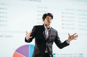 Startup CDOs Need to Talk the Walk