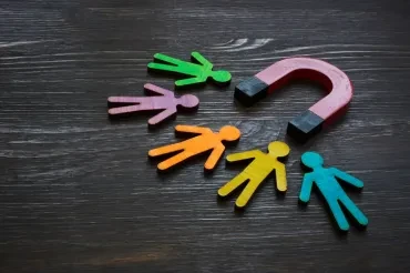 Study Links Hybrid CX To Customer Loyalty In HK