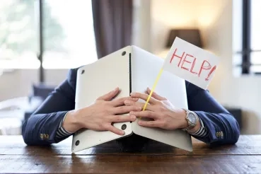 Tackling Software Paralysis Before It Hurts Employees and Organizational Objectives